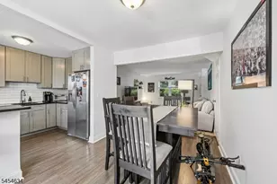 1130 Valley Rd, Wayne, NJ 07470 - Photo 8