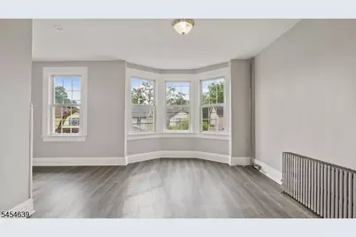 385 Stephens St, Belleville, NJ 07109 - Photo 6