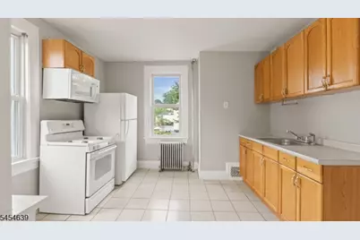 385 Stephens St, Belleville, NJ 07109 - Photo 12