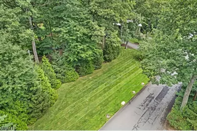 1 Driftway St, Roseland, NJ 07068 - Photo 38