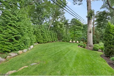 1 Driftway St, Roseland, NJ 07068 - Photo 36