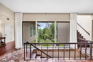 1 Driftway St, Roseland, NJ 07068 - Photo 4