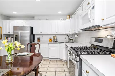 3 Nottingham Ct, Morris Township, NJ 07960 - Photo 8