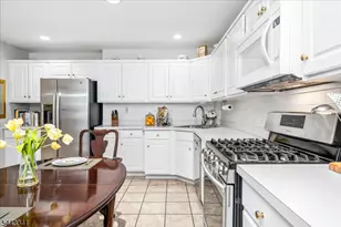3 Nottingham Ct, Morris Township, NJ 07960 - Photo 8