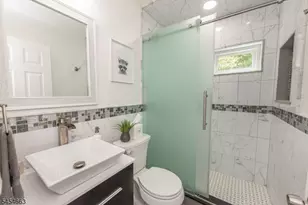 167 Beverly Hill Rd, Clifton, NJ 07012 - Photo 12