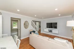 167 Beverly Hill Rd, Clifton, NJ 07012 - Photo 6