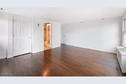2106 Kay Ave, Union Township, NJ 07083 - Photo 14