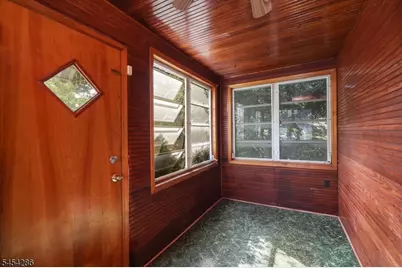 2106 Kay Ave, Union Township, NJ 07083 - Photo 12