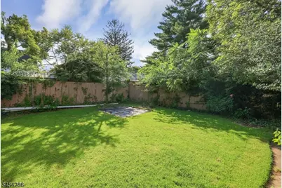 2106 Kay Ave, Union Township, NJ 07083 - Photo 30