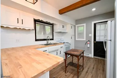 1 S Lakeside Ave #1B, Jefferson Township, NJ 07849 - Photo 6