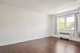 604 Chestnut St, Union Township, NJ 07083 - Photo 6