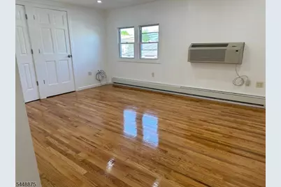 10 Kipp Pl, Paterson, NJ 07513 - Photo 8