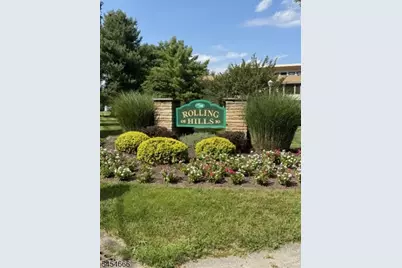 291 Cheyenne Rd, Andover Township, NJ 07848 - Photo 2