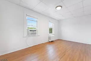 18 Winfield St, West Orange Township, NJ 07052 - Photo 24