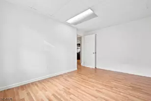 18 Winfield St, West Orange Township, NJ 07052 - Photo 12