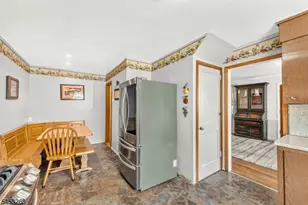 127 N Clark Ave, Somerville, NJ 08876 - Photo 8
