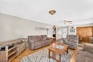 127 N Clark Ave, Somerville, NJ 08876 - Photo 16