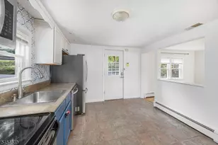 15 Laceytown Rd, Hardyston Township, NJ 07416 - Photo 4