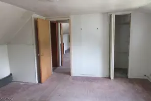 913 Briarcliff Ave, Maywood, NJ 07607 - Photo 18