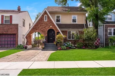 246 Belleview Ter, Hillside, NJ 07205 - Photo 4
