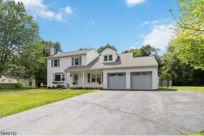 37 Rolling Ridge Rd, West Milford, NJ 07480 - Photo 2