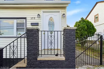 359 S 18th St, Newark, NJ 07103 - Photo 4