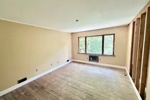 69 Cranberry Ledge Rd, Byram Township, NJ 07821 - Photo 4