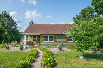 48 Lakeside Ave, Hardyston Township, NJ 07460 - Photo 4