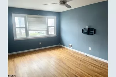 1411 Hussa St #2, Linden, NJ 07036 - Photo 2
