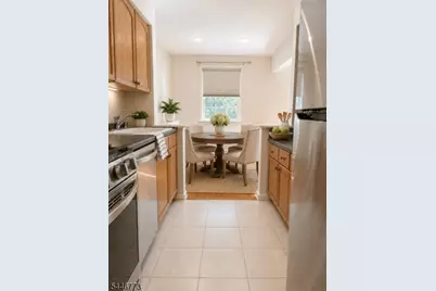 605 Grove St #1, Clifton, NJ 07013 - Photo 6