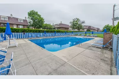 605 Grove St #1, Clifton, NJ 07013 - Photo 16