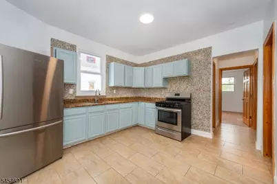 26 Prescott Ave #2, Clifton, NJ 07011 - Photo 2