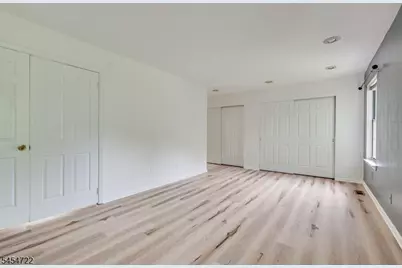 503 Timber Oaks Rd, Edison Twp., NJ 08820 - Photo 28