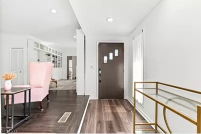 143 Veazy St, North Caldwell, NJ 07006 - Photo 2
