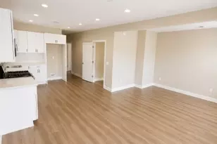 923 Kenneth Ave, Elizabeth, NJ 07202 - Photo 2