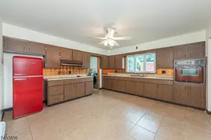 155 Beach St, Rockaway, NJ 07866 - Photo 10