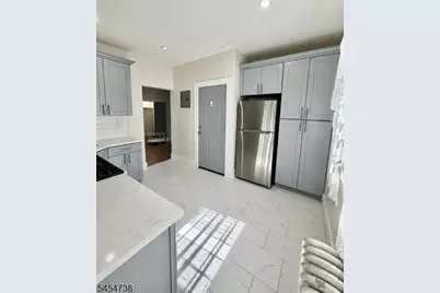 136 Hobson St, Newark, NJ 07112 - Photo 14