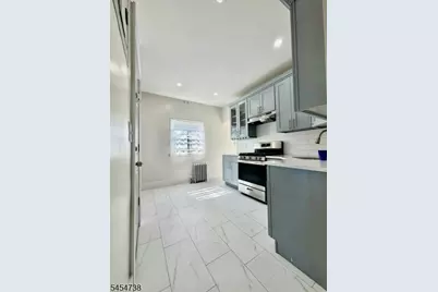 136 Hobson St, Newark, NJ 07112 - Photo 22