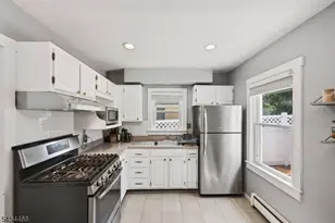 12 Capner St, Flemington, NJ 08822 - Photo 6