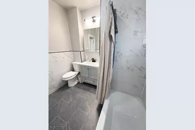 308 7th Ave, Newark, NJ 07107 - Photo 10