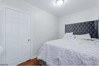 239 S 19th St, Newark, NJ 07103 - Photo 8