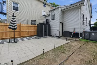 239 S 19th St, Newark, NJ 07103 - Photo 18