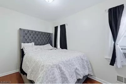 239 S 19th St, Newark, NJ 07103 - Photo 10