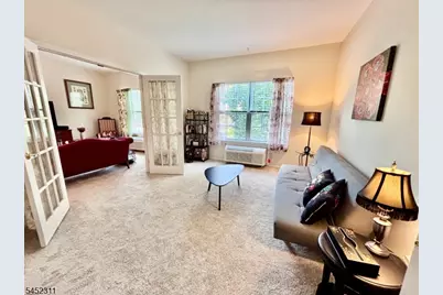 5302 Richmond Rd #302, West Milford, NJ 07480 - Photo 8