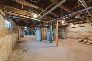 209 N 11th St, Newark, NJ 07107 - Photo 28
