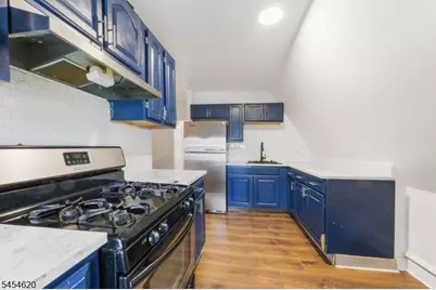 209 N 11th St, Newark, NJ 07107 - Photo 2
