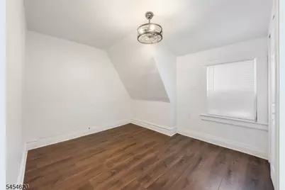 209 N 11th St, Newark, NJ 07107 - Photo 8
