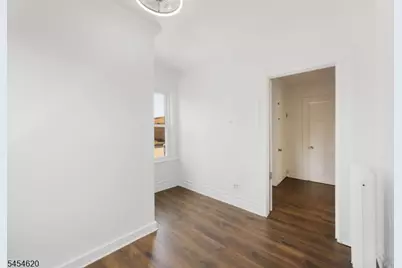209 N 11th St, Newark, NJ 07107 - Photo 10