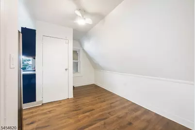 209 N 11th St, Newark, NJ 07107 - Photo 6