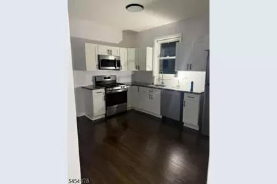 48 Linden Ave, Irvington, NJ 07111 - Photo 2